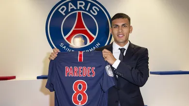 PSG oficializa contrata&ccedil;&atilde;o de Paredes para seu meio-campo, um jogador de talento e irregularidade