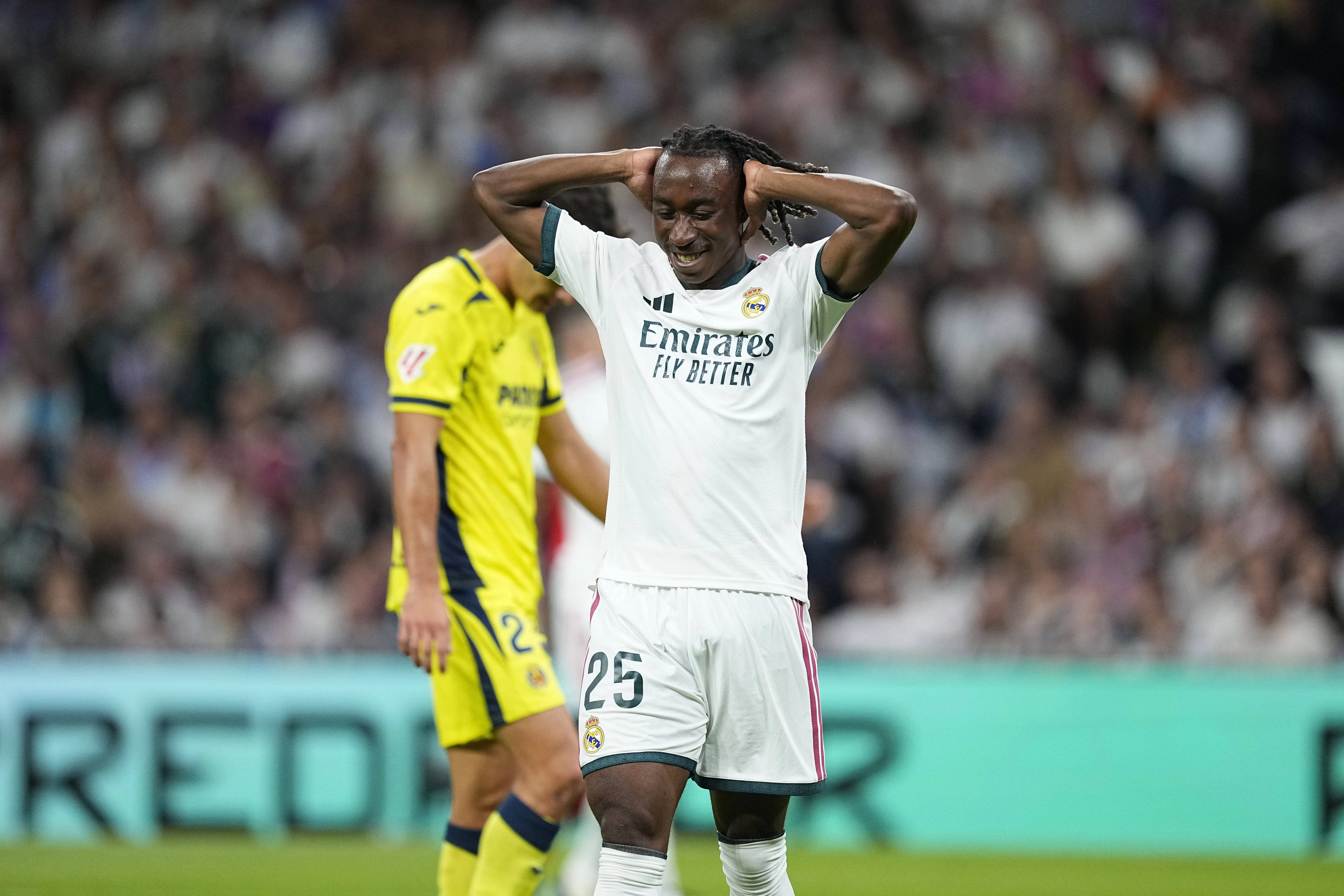 Diomand&eacute; substituiu Vin&iacute;cius Junior como titular do Real Madrid