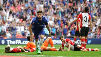 Giroud demoliu a defesa do Southampton e abriu caminho ao Chelsea rumo &agrave; final da FA Cup