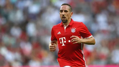 Rib&eacute;ry renova com o Bayern de Munique e Robben &eacute; o pr&oacute;ximo