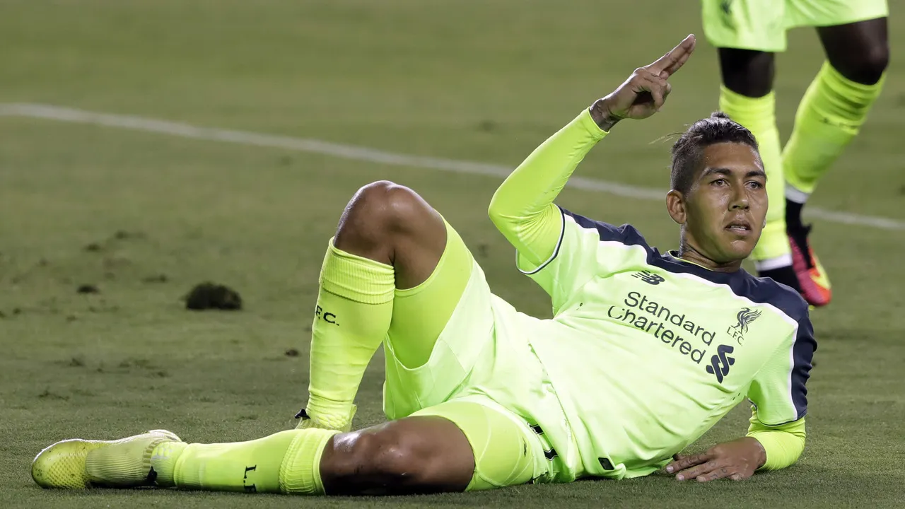 Roberto Firmino brilhou na vit&oacute;ria do Liverpool sobre o Milan nos EUA