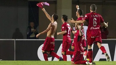 Mallorca vence Real Sociedad e dorme na lideran&ccedil;a
