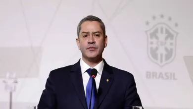 Rog&eacute;rio Caboclo &eacute; denunciado por ass&eacute;dio moral e sexual, em acusa&ccedil;&atilde;o feita por funcion&aacute;ria da CBF