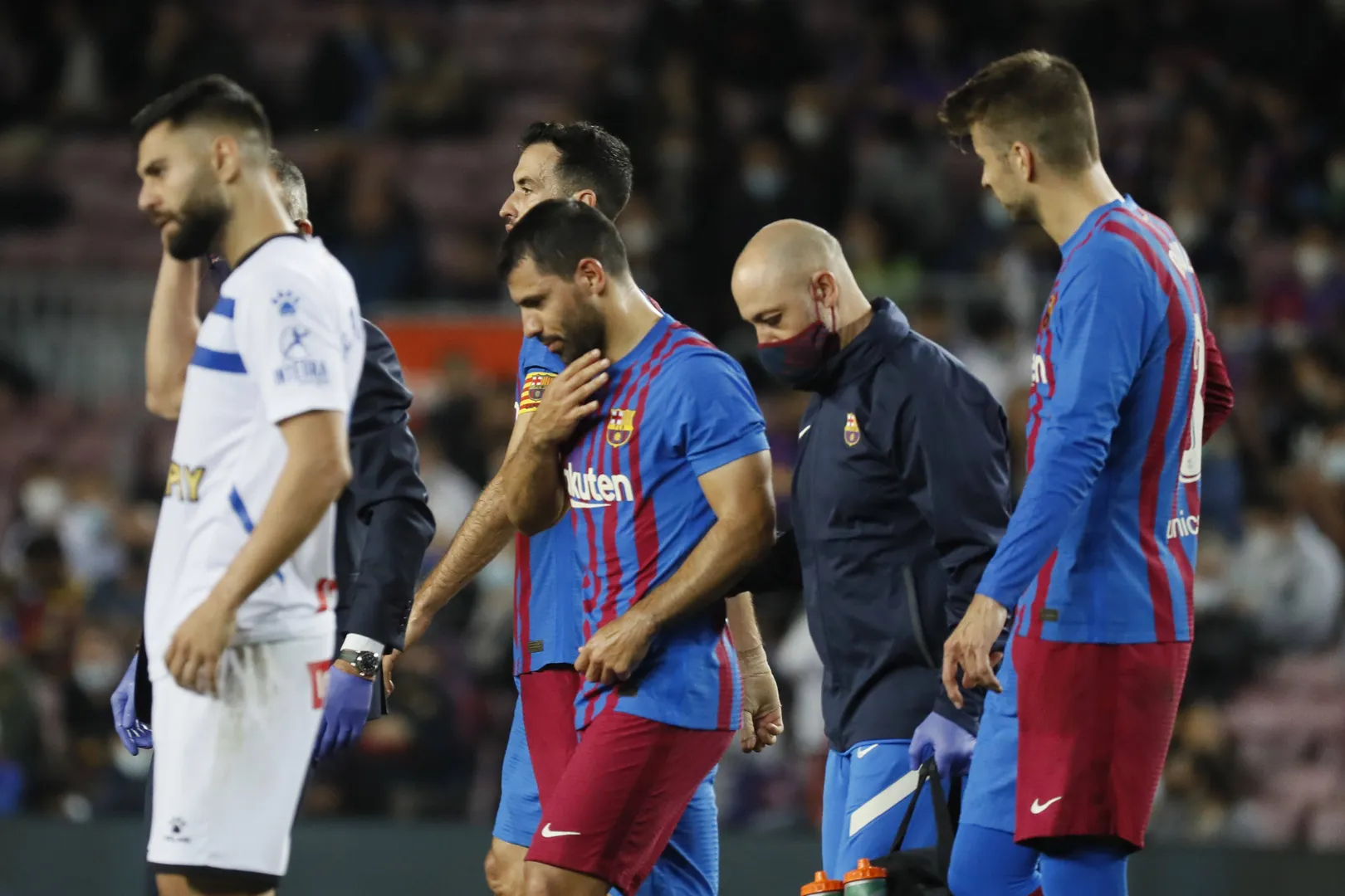 Foto: (Imago) - Sergio Ag&uuml;ero pelo Barcelona