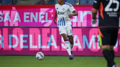 Varane vira problema para o Como dois meses ap&oacute;s sua contrata&ccedil;&atilde;o