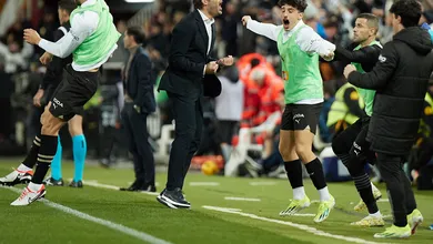 Valencia n&atilde;o deixa Villarreal respirar no Mestalla e vence com propriedade em La Liga