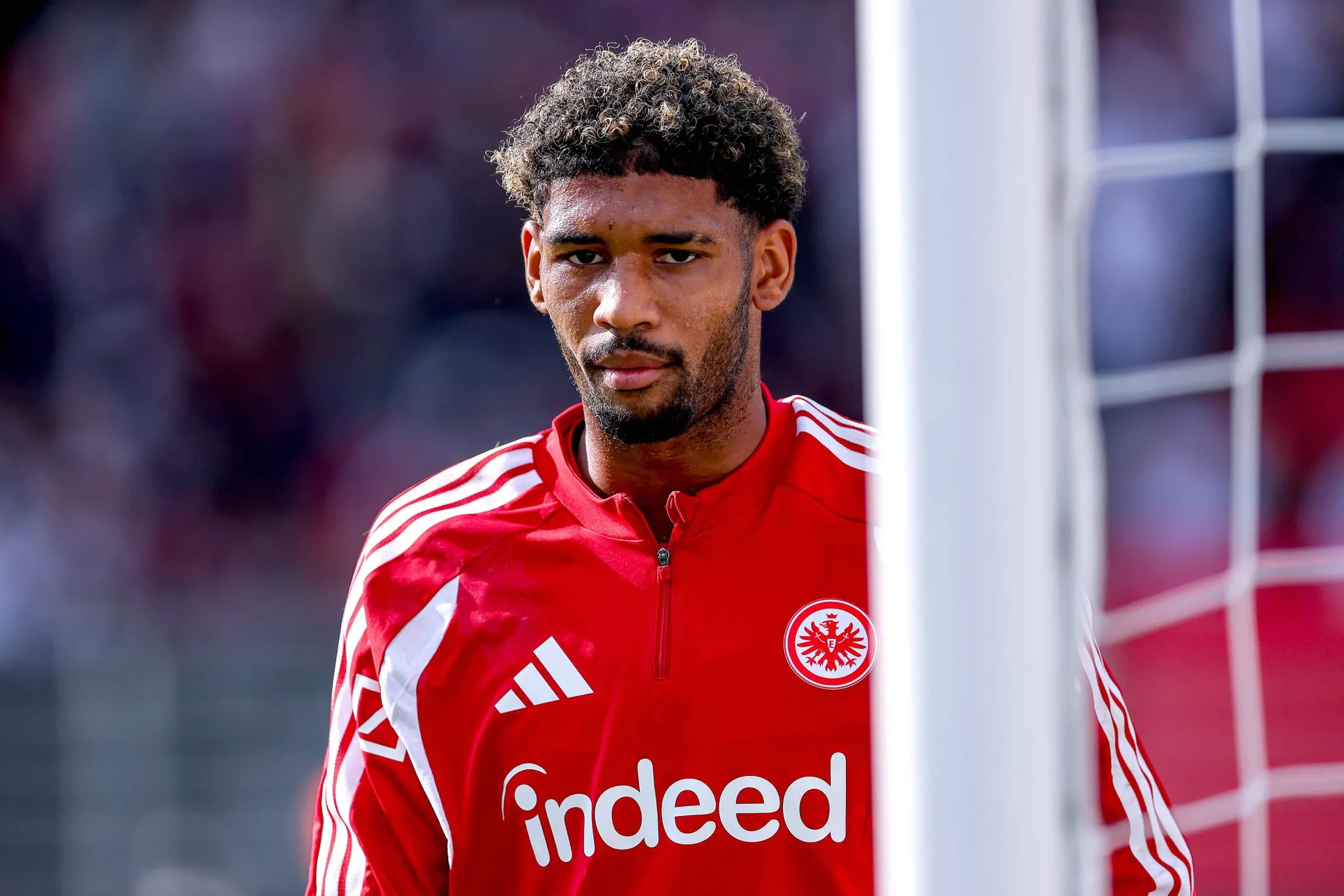 Kau&atilde; Santos antes de jogo do Eintracht Frankfurt