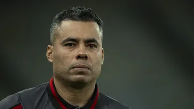 Jair Ventura &eacute; o 5&ordm; t&eacute;cnico demitido do Brasileir&atilde;o, mas m&eacute;dia ainda &eacute; menor que 2023