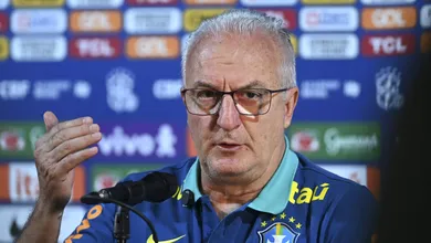 Dorival alivia press&atilde;o, mas ainda tem obriga&ccedil;&atilde;o de vencer Argentina para ter paz na Sele&ccedil;&atilde;o