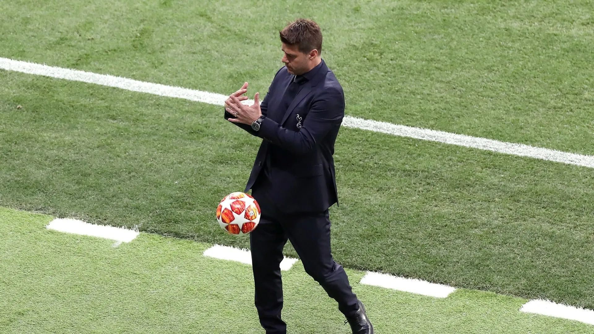 Pochettino: &ldquo;Respeito todas as opini&otilde;es, mas vou seguir com meus jogadores, sei de suas qualidades&rdquo;