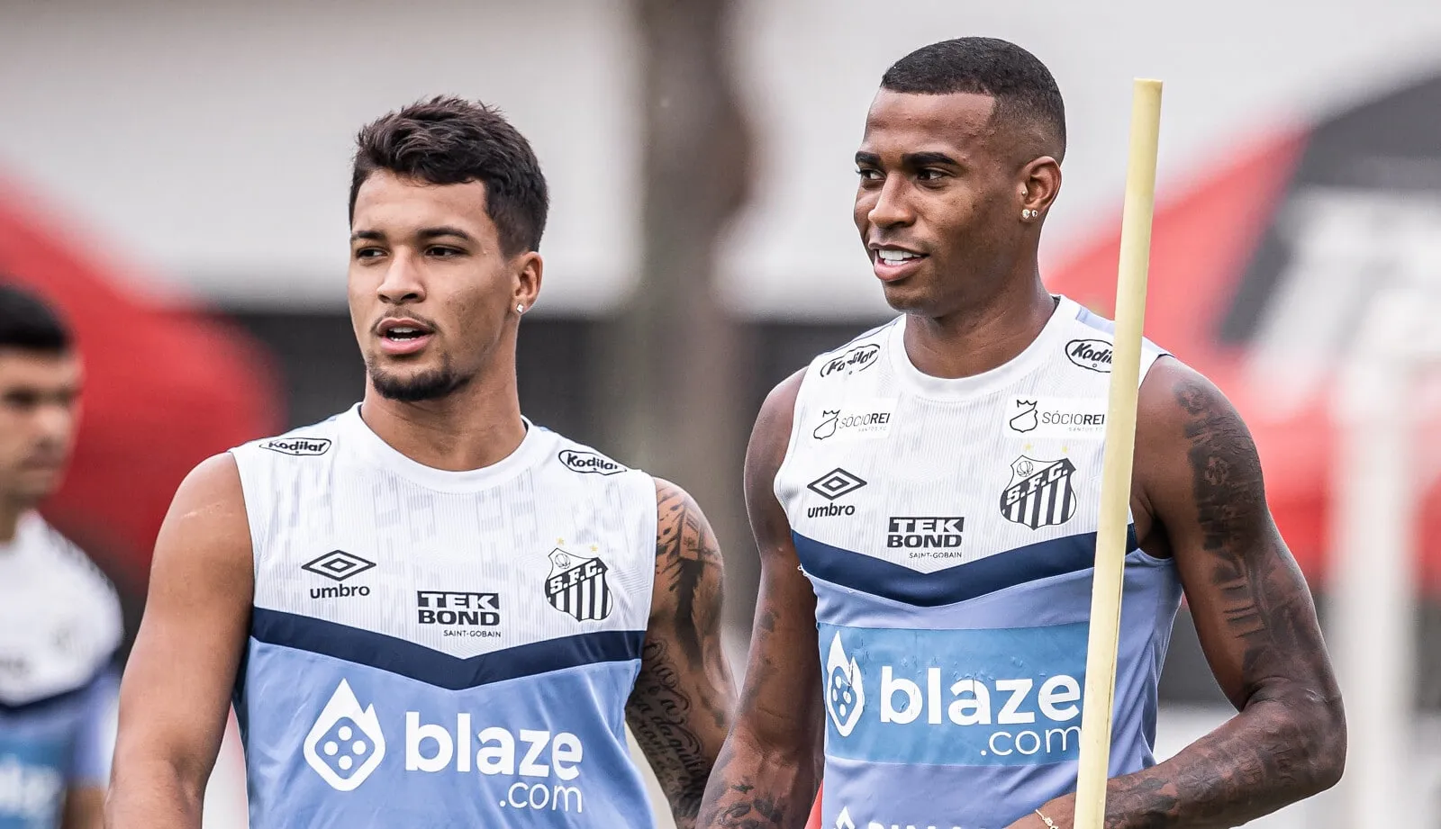 Santos arrecada mais de R$ 139 milh&otilde;es em vendas e detalha neg&oacute;cio da sa&iacute;da de Jean Lucas para o Bahia