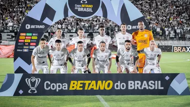 Apesar do advers&aacute;rio, Corinthians se classificou com tranquilidade &ndash; e isso n&atilde;o acontecia h&aacute; algum tempo