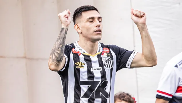 Tempo de contrato e valores: Os detalhes do novo patroc&iacute;nio m&aacute;ster do Santos