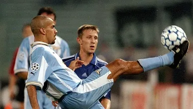 Seis minutos alucinantes do tit&acirc;nico Lazio x Dynamo Kiev na Champions 1999/00