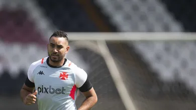 Payet &eacute; apresentado no Vasco mostrando que sabe da hist&oacute;ria e do desafio no clube