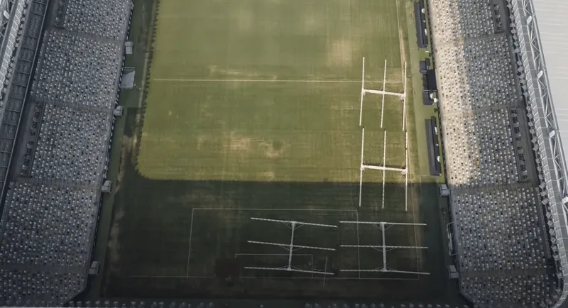 Imagens do gramado Arena MRV na manh&atilde; de quarta (4)