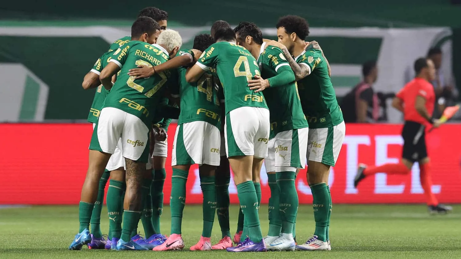 Palmeiras no topo: 3 clubes brasileiros est&atilde;o entre os 100 mais valiosos do mundo; veja lista