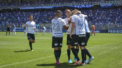 Cebolinha e o Gr&ecirc;mio n&atilde;o tiveram piedade do Cruzeiro, com gols deslumbrantes no passeio em BH
