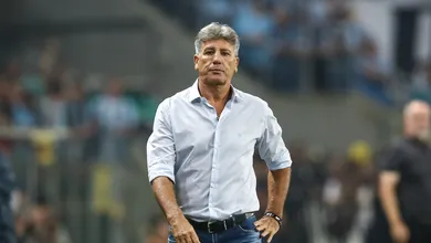 Gr&ecirc;mio: Renato elogia Grando em classifica&ccedil;&atilde;o e volta a pedir refor&ccedil;os