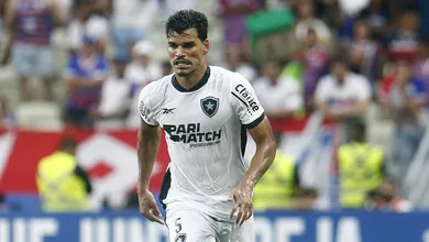 Priorizando torneios sul-americanos, Fortaleza e Botafogo empatam com justi&ccedil;a