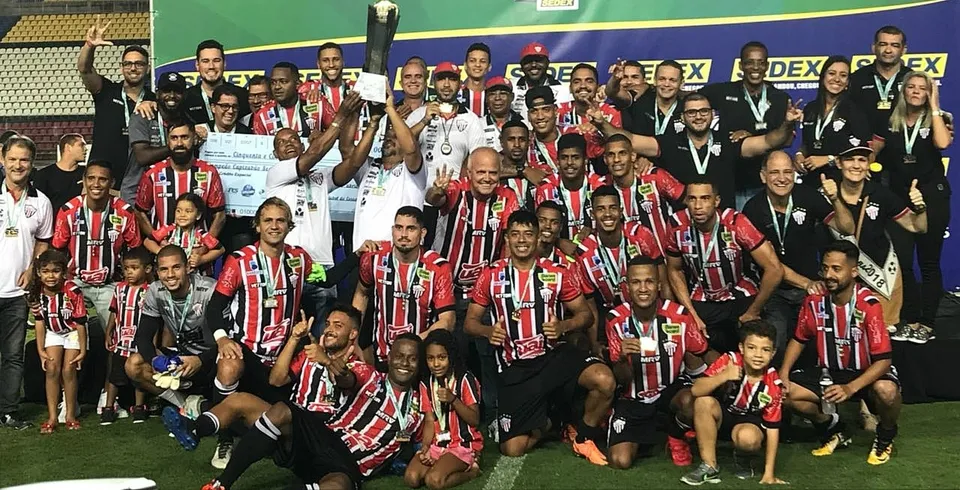 Este gol do Serra campe&atilde;o capixaba teve livre inspira&ccedil;&atilde;o em Zidane