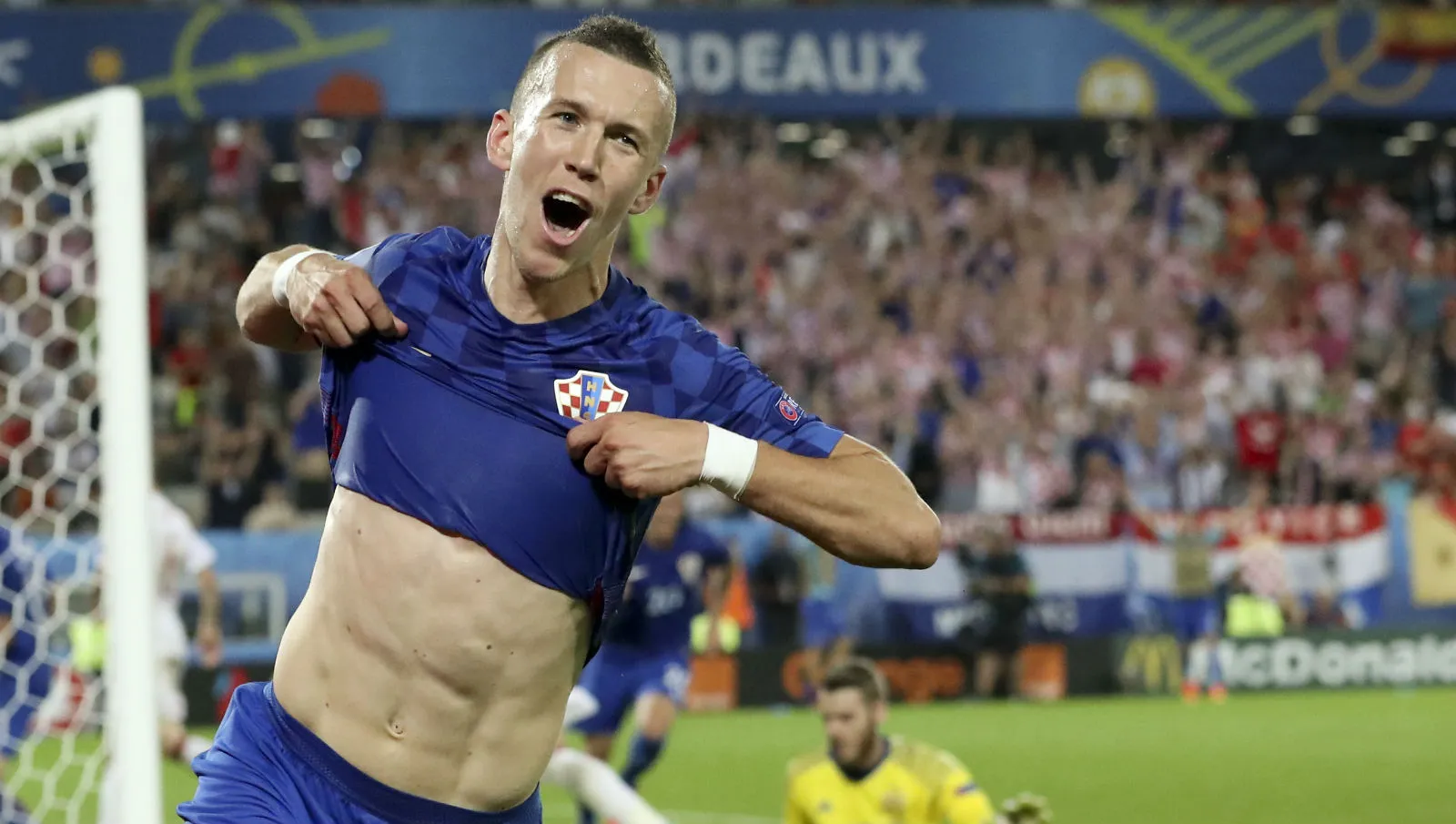 Sem tanta badala&ccedil;&atilde;o, Perisic ressalta na bola a sua import&acirc;ncia na sele&ccedil;&atilde;o croata