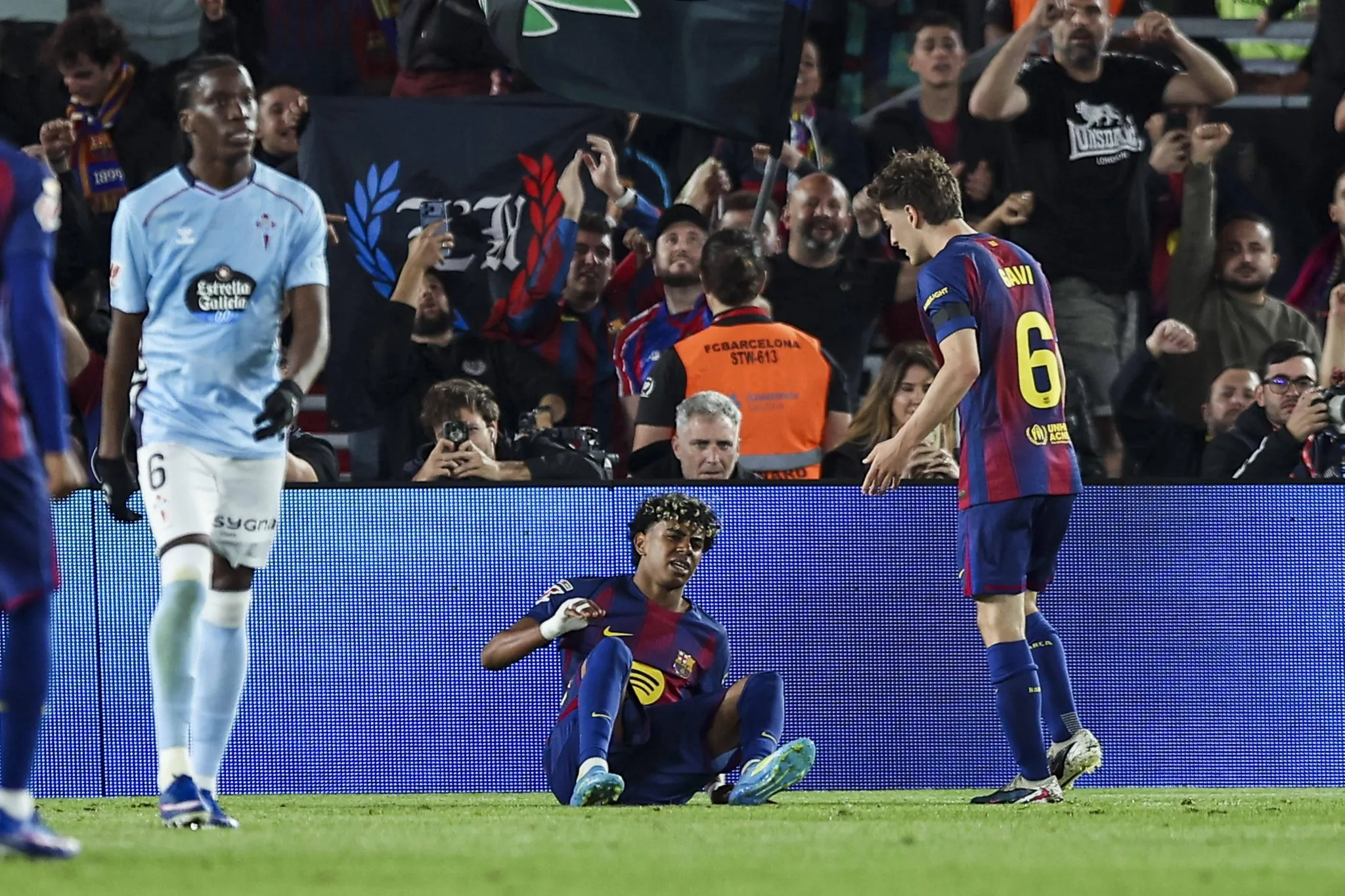 Lamine Yamal se lesionou na reta final da temporada pelo Barcelona