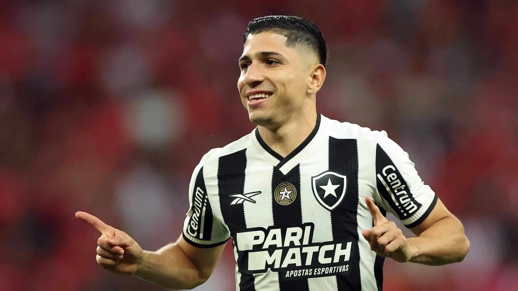 Maestro discreto deixa Botafogo bem perto do t&atilde;o sonhado t&iacute;tulo brasileiro