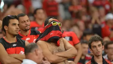 Na troca de socos entre Gerson e Varela, quem apanha &eacute; a torcida do Flamengo