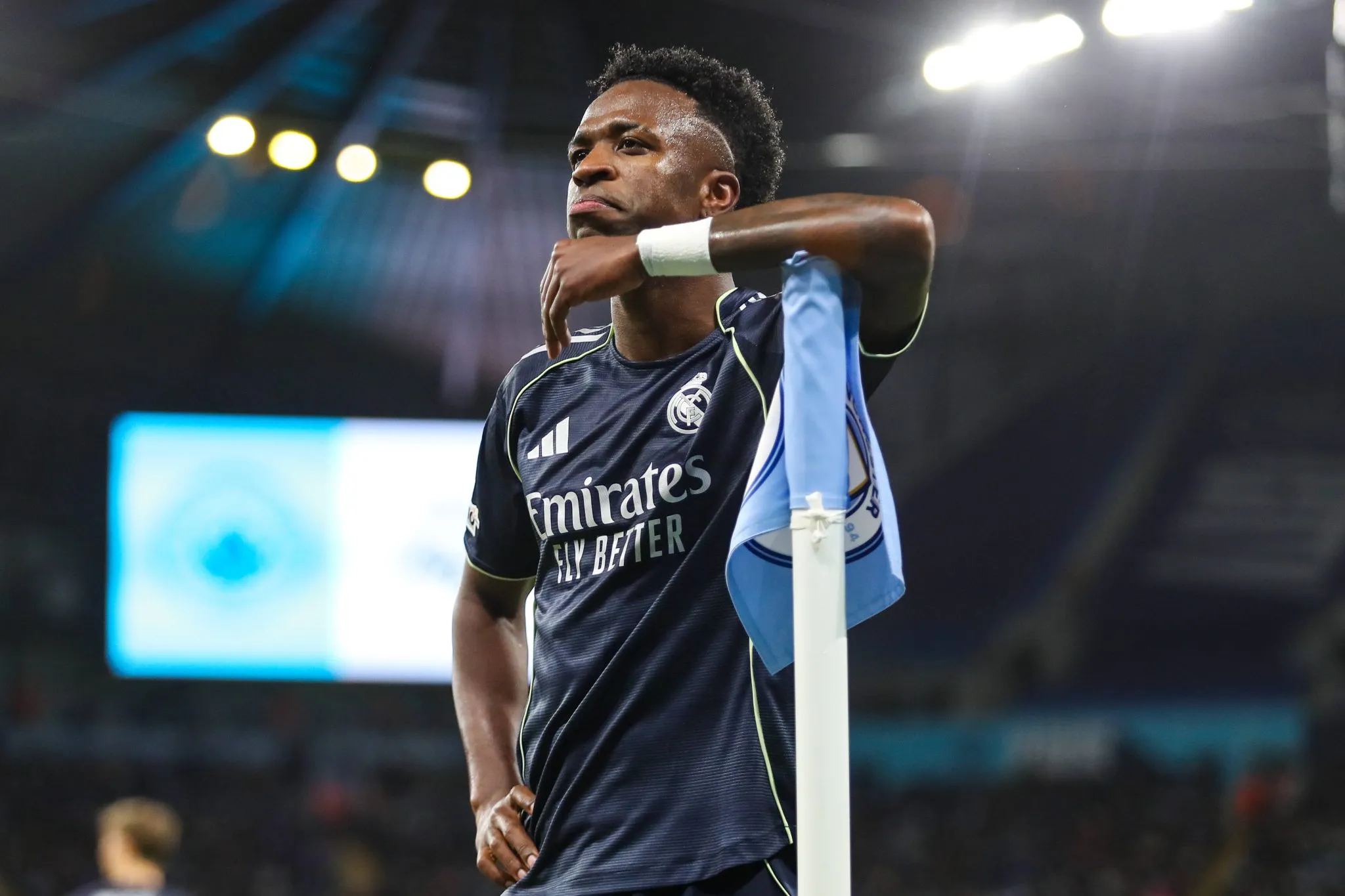 Vini Jr. celebra gol pelo Real Madrid