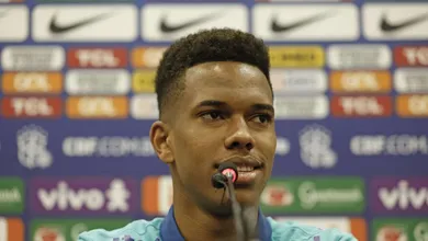 Por que Est&ecirc;v&atilde;o (ainda) n&atilde;o deve ser titular da Sele&ccedil;&atilde;o nesta Data Fifa