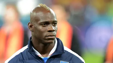 &lsquo;Verdade que ningu&eacute;m quer dizer&rsquo;: Balotelli aponta dificuldades do futebol italiano e impacto na sele&ccedil;&atilde;o