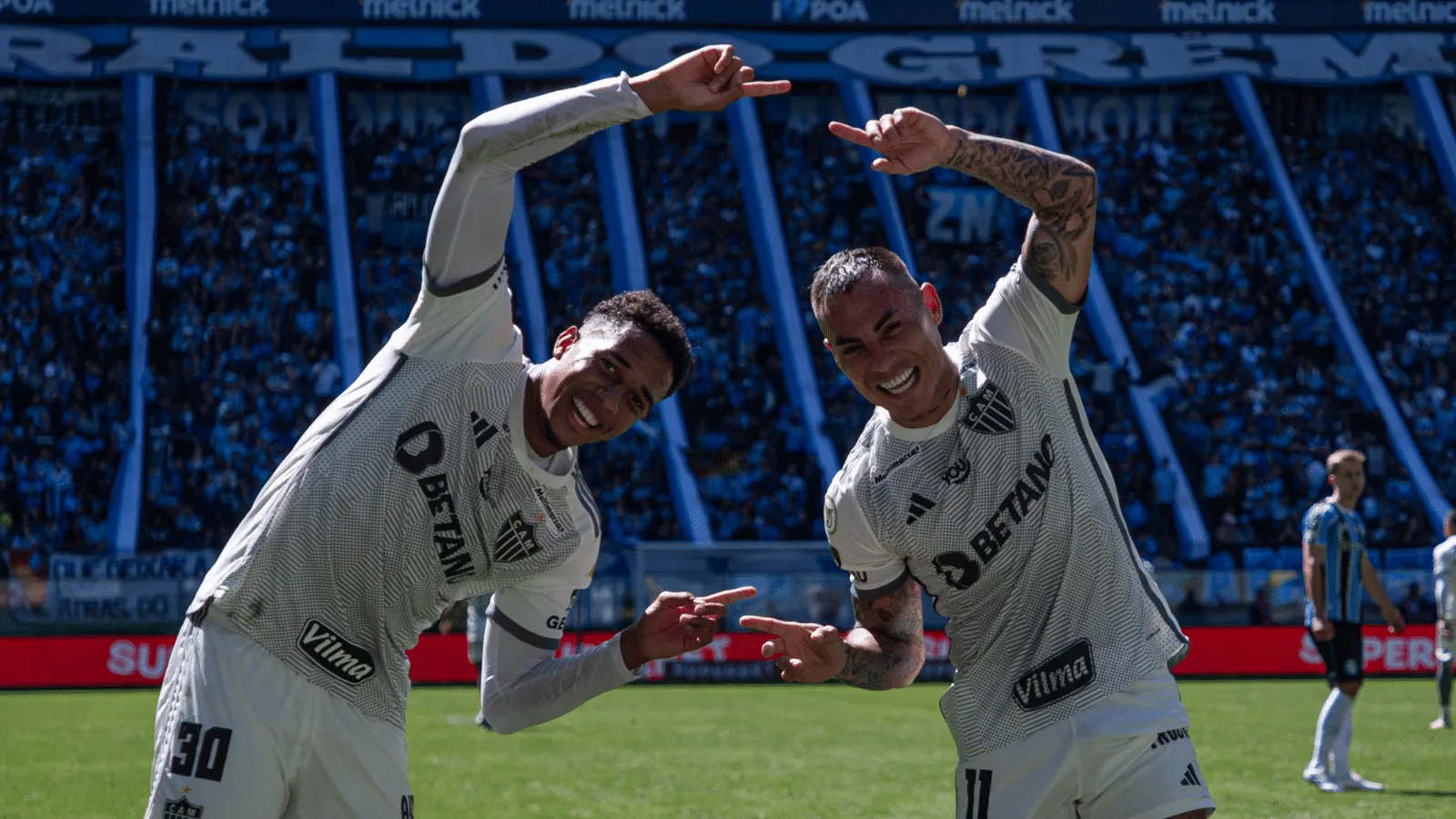Com banco de reservas ineficaz, Atl&eacute;tico-MG viveu exce&ccedil;&atilde;o contra o Gr&ecirc;mio; veja o retrospecto