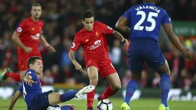 Defesa prevalece, De Gea faz milagre, e Liverpool e United fazem cl&aacute;ssico travado