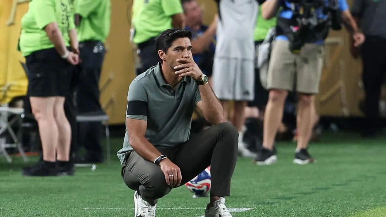 Entrevista de Abel &eacute; reflexo de um Palmeiras que n&atilde;o revoltou nem deu orgulho no Mundial