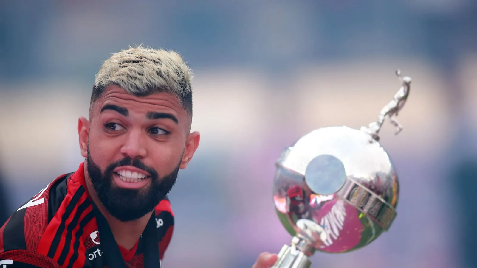 Gabigol transformou fracasso na Europa em simples par&ecirc;ntese para o &eacute;pico rubro-negro que o imortaliza