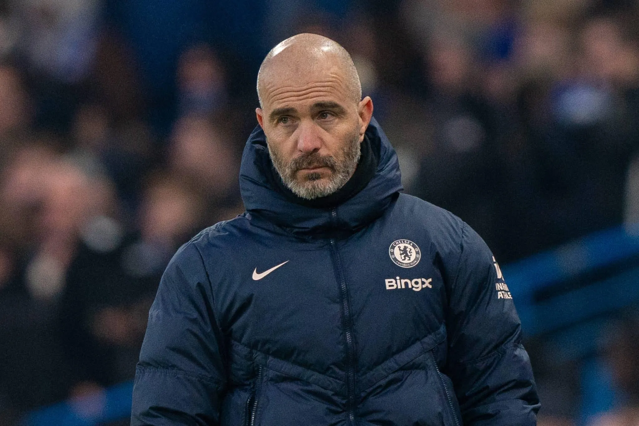 Zagueiro do Chelsea pressiona por sa&iacute;da e barca de 5 jogadores preocupa Maresca