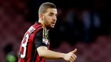 Adel Taarabt &eacute; a agrad&aacute;vel surpresa de um revitalizado Milan