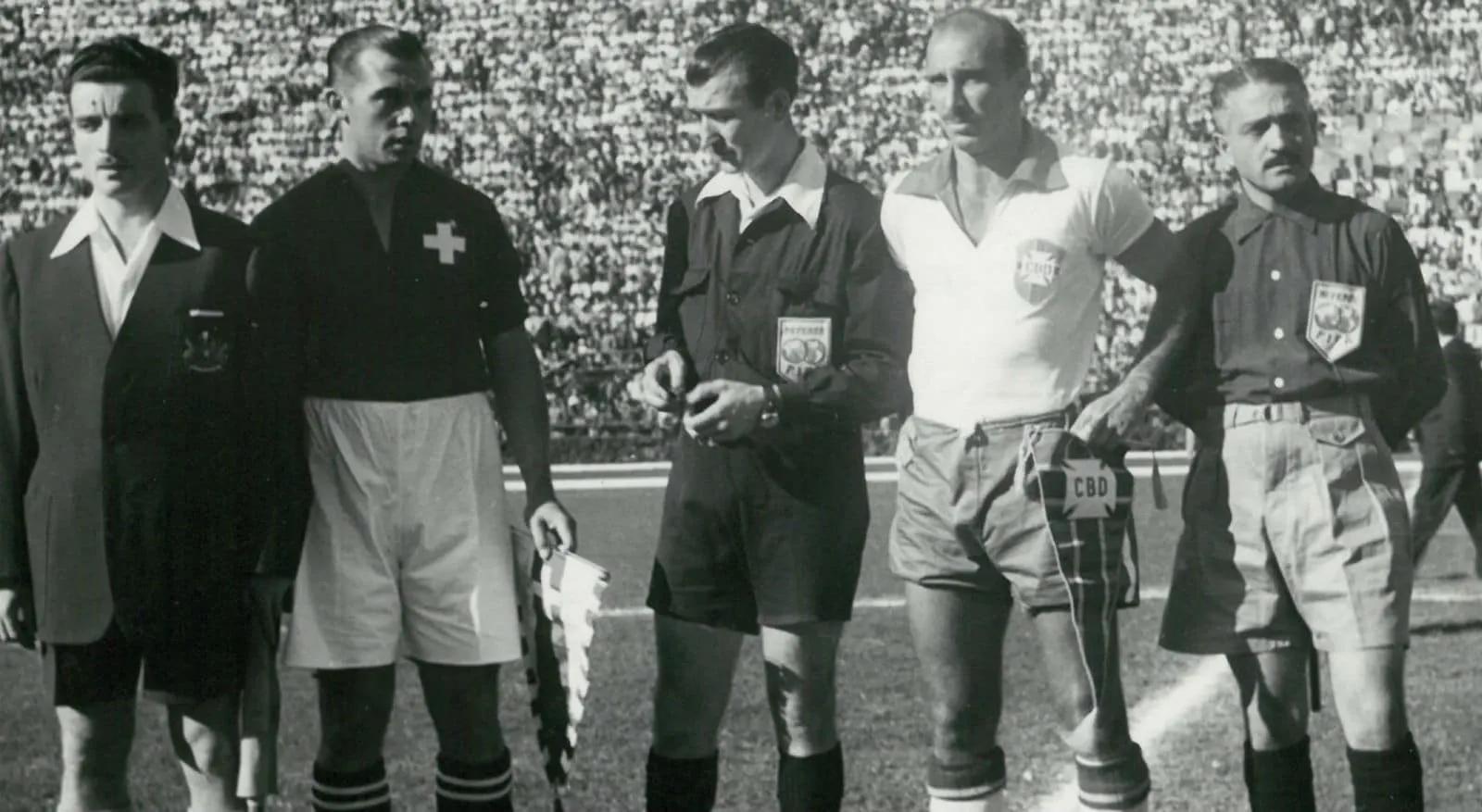 Alfred Bickel e Erik Nilsson, os &uacute;nicos que jogaram a Copa antes e depois da Segunda Guerra