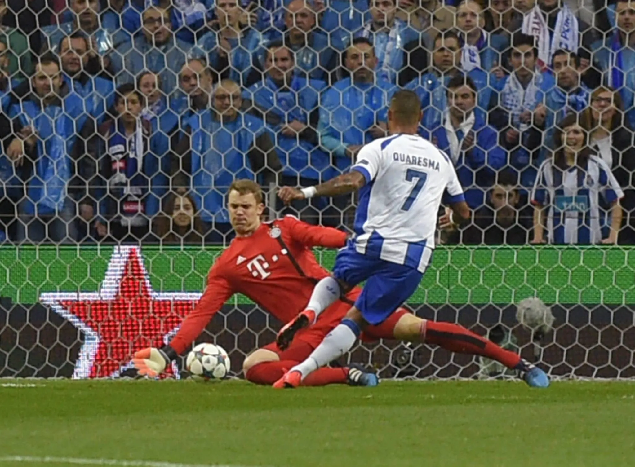 15 04 2015 Fussball Championsleague 2014 2015 Viertelfinale Hinspiel FC Porto FC Bayern M&uuml;nchen