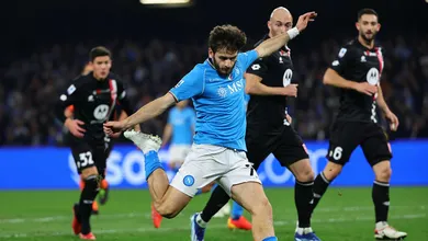Ataque n&atilde;o funciona de novo, Napoli fica no zero com o Monza e amarga 3&ordm; jogo sem marcar na Serie A