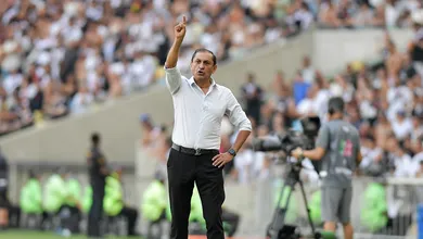 Respaldo jur&iacute;dico e ajuda de brasileiro: Saiba como Corinthians ficou pr&oacute;ximo de acerto com Ram&oacute;n D&iacute;az