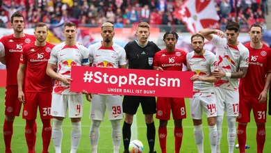 &lsquo;Inaceit&aacute;vel&rsquo;: Leipzig n&atilde;o tolera coment&aacute;rios racistas e dispensa dois jogadores do sub-19