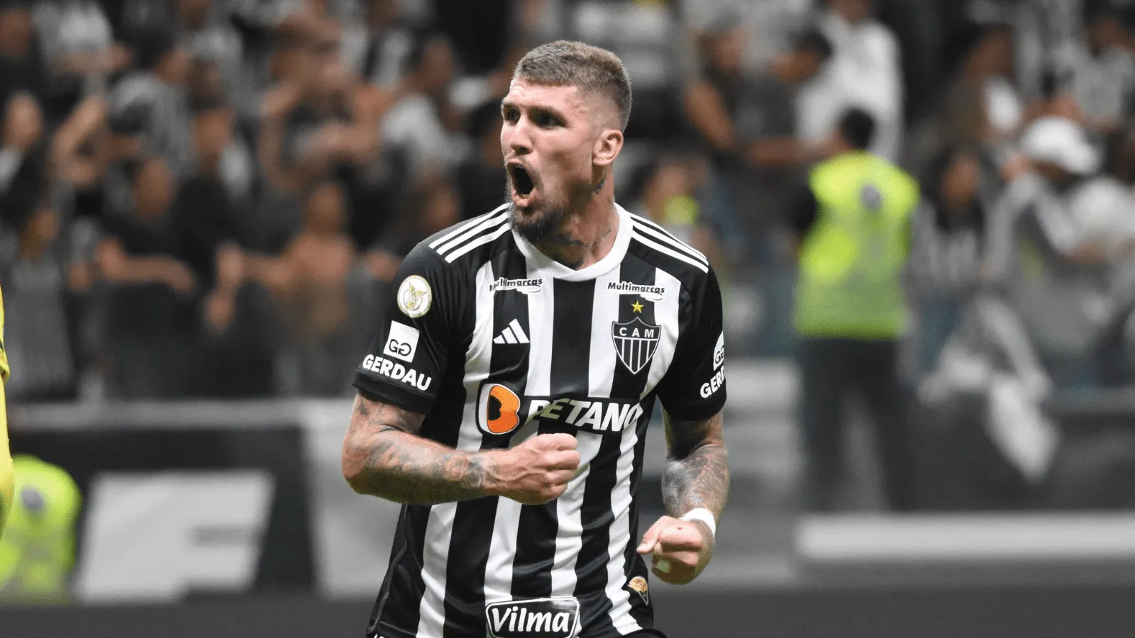 Como Lyanco conquistou a torcida do Atl&eacute;tico-MG com menos de 90 minutos em campo