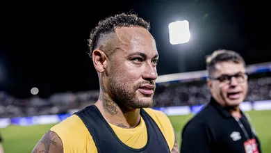 Em meio a indefini&ccedil;&atilde;o, Neymar &eacute; manchete na Espanha por &lsquo;frustra&ccedil;&atilde;o, nega&ccedil;&atilde;o e maus press&aacute;gios&rsquo;