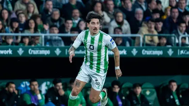 &lsquo;Se ficamos b&ecirc;bados n&atilde;o falam nada, mas se pintamos a unha&hellip;&rsquo;: Beller&iacute;n fala sobre machsimo t&oacute;xico no futebol