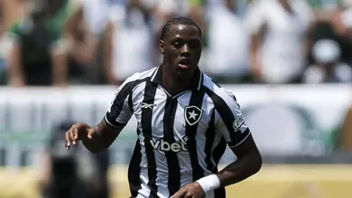 Mais um &lsquo;achado&rsquo; do Botafogo: Substituto de Jair impressiona em vit&oacute;ria sobre Sport