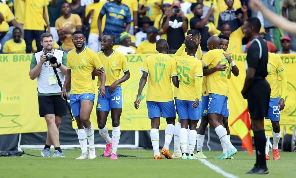As semifinais da Champions Africana envolvem os donos dos &uacute;ltimos sete t&iacute;tulos: Al Ahly x Esp&eacute;rance e Wydad x Mamelodi