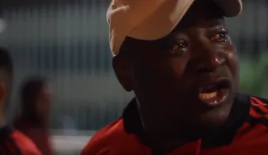 &lsquo;Afuera&rsquo;, um mini-doc sobre os arredores do Maracan&atilde; do dia de Fla x Independiente