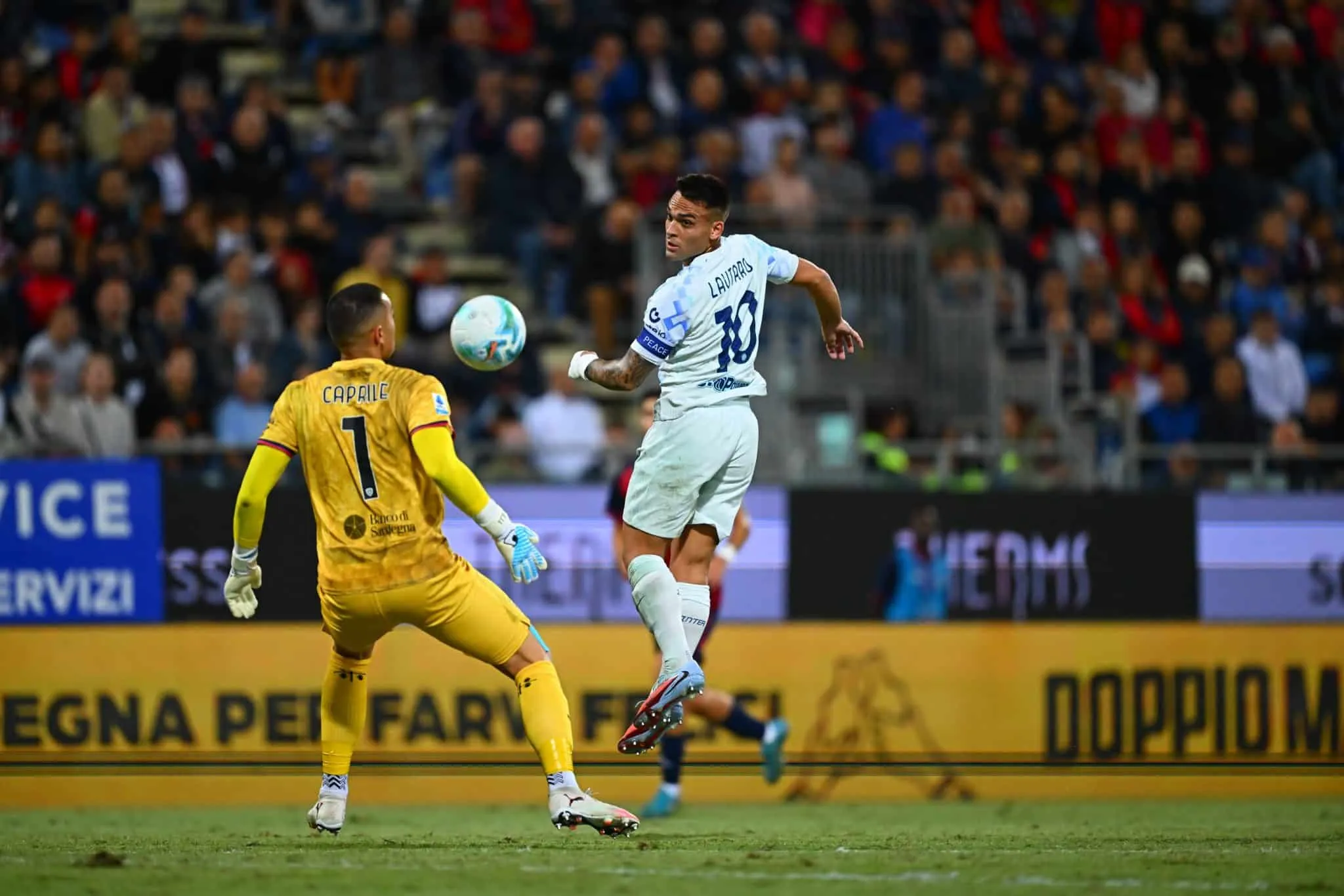 Lautaro castiga sua v&iacute;tima favorita para garantir mais uma vit&oacute;ria da Internazionale